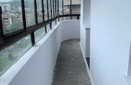 Apartament de 3 camere Zona 13 Decembrie
