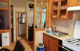 Apartament 2 camere decomadate etaj intermediar