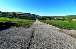 Teren intravilan 1382 mp, ideal investitie