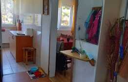 Apartament cu 4 camere, 55mp + 2 balcoane, zona Casa Piratilor