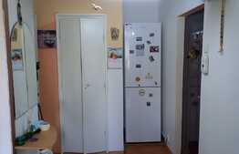 Apartament cu 4 camere, 55mp + 2 balcoane, zona Casa Piratilor