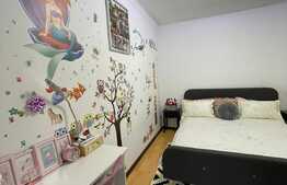 Apartament cu 3 camere, 80 mp, parcare zona strazii Plevnei