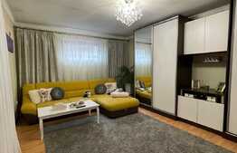 Apartament cu 3 camere, 80 mp, parcare zona strazii Plevnei