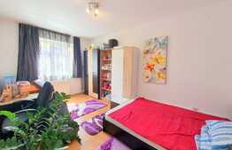 Apartament decomandat, 2 camere, etaj intermediar, 2 parcari! Zona Florilor!