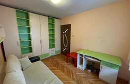 Apartament de 3 camere, decomandat, 67 mp, zona Profi