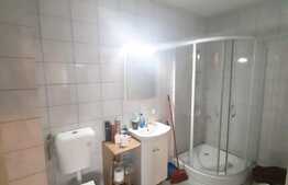 Garsoniera la etaj intermediar, strada Eroilor