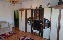 3 camere decomandate, 93.9mp, etaj intermediar