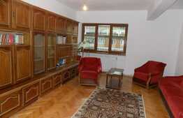Apartament 2 camere, 64 mp, decomandat, parcare, zona strazii Horea