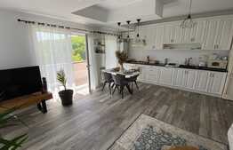 Apartament de lux, 3 camere, intermediar, Floresti