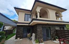 Casa cuplata de vanzare, priveliste deosebita, 240 teren, zona de case 