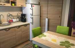 Apartament decomandat, 3 camere, 3 balcoane, parcare, zona Restaurant Regal