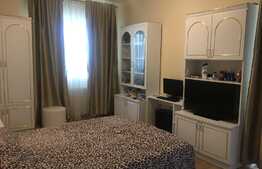 Apartament decomandat, 3 camere, 3 balcoane, parcare, zona Restaurant Regal