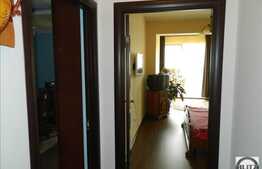 Apartament cu 2 camere, 50 mp utili, balcon, decomandat! Zona strazii Porii!