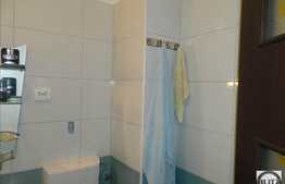 Apartament cu 2 camere, 50 mp utili, balcon, decomandat! Zona strazii Porii!