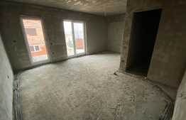 Apartament 3 camere, 58 mp, balcon 10mp, incalzire in pardoseala!