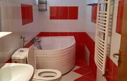Apartament spatios de 4 camere, 140 mp, zona centrala