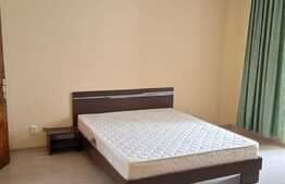 Apartament spatios de 4 camere, 140 mp, zona centrala