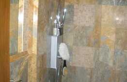 Vanzare 2 camere, 50 mp utili, decomandat, garaj, parcare, boxa, zona Kaufland!