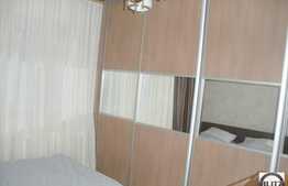 Vanzare 2 camere, 50 mp utili, decomandat, garaj, parcare, boxa, zona Kaufland!