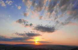  Casa cuplata,114 mp utili, 250 mp teren, panorama intr-un ansamblu de case premium