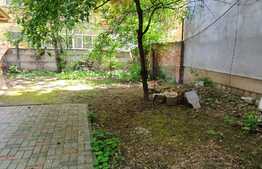 Apartament la casa, 40 mp, cheltuieli incluse, zona centrala