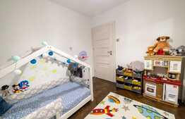 Apartament 3 camere, 2 balcoane, boxa si garaj! La cheie! 