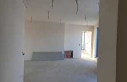 Vanzare 4 camere, 71.49 mp utili, balcon de 8.61 mp