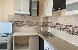 Apartament 2 camere, 52 mp, balcon, zona străzii Tâșnad