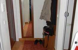 De vanzare apartament 2 camere semidecomandat, 46 mp, zona 14 Iulie