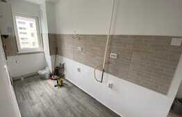 Apartament 3 camere, 50 mp, zona Grivitei 