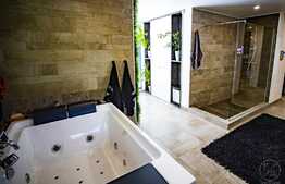 Casa deosebita cu finisaje premium, privelise deosebita, la cheie!