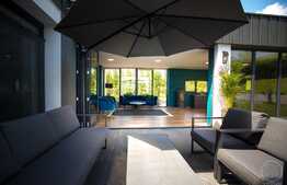 Casa deosebita cu finisaje premium, privelise deosebita, la cheie!