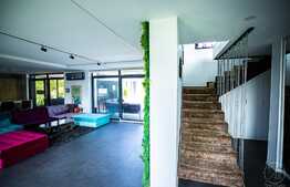 Casa deosebita cu finisaje premium, privelise deosebita, la cheie!