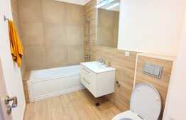 3 camere in zona Terra, etaj intermediar!