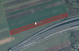 Teren de 5000 mp, Stupini