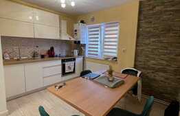 De vanzare 2 camere, 52 mp utili, balcon, zona Calea Floresti