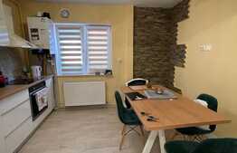 De vanzare 2 camere, 52 mp utili, balcon, zona Calea Floresti