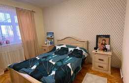 De vanzare 2 camere, 52 mp utili, balcon, zona Calea Floresti