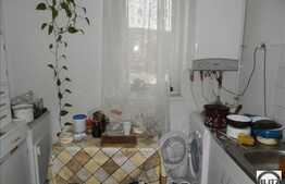 Apartament cu 3 camere, decomandat, 48 mp utili, zona Tudor Vladimirescu