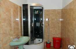 Vanzare mansarda cu 1 camera, 36.7 mp utili, imobil nou, zona Porii!