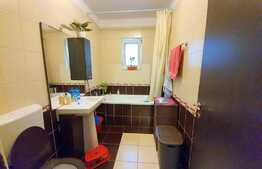 3 camere, etaj intermediar, parcare! Zona strazii Eroilor!