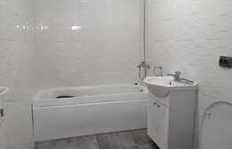  2 camere, semidecomandat, etaj intermediar, balcon, zona Porii!