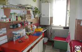 4 camere, 71 mp, decomandat, zona strazii Baisoara!