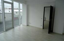 Spatiu birouri la mezanin, 200 mp in zona centrala!