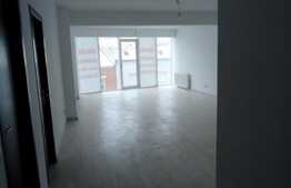 Spatiu birouri la mezanin, 200 mp in zona centrala!