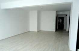 Spatiu birouri la mezanin, 200 mp in zona centrala!