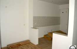 Apartament 3 camere de vanzare, 105 mp utili, zona Calea Manastur