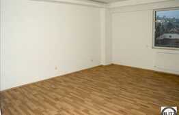 Apartament 3 camere de vanzare, 105 mp utili, zona Calea Manastur