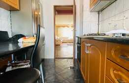 Apartament de 4 camere, 130 mp, 2 terase, parcare, AC, zona Minerva