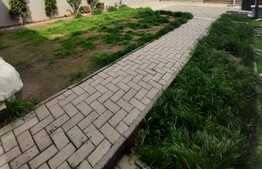 Casa 4 camere, magazie 12 mp, 2 terase, 240 mp teren, zona Tauti